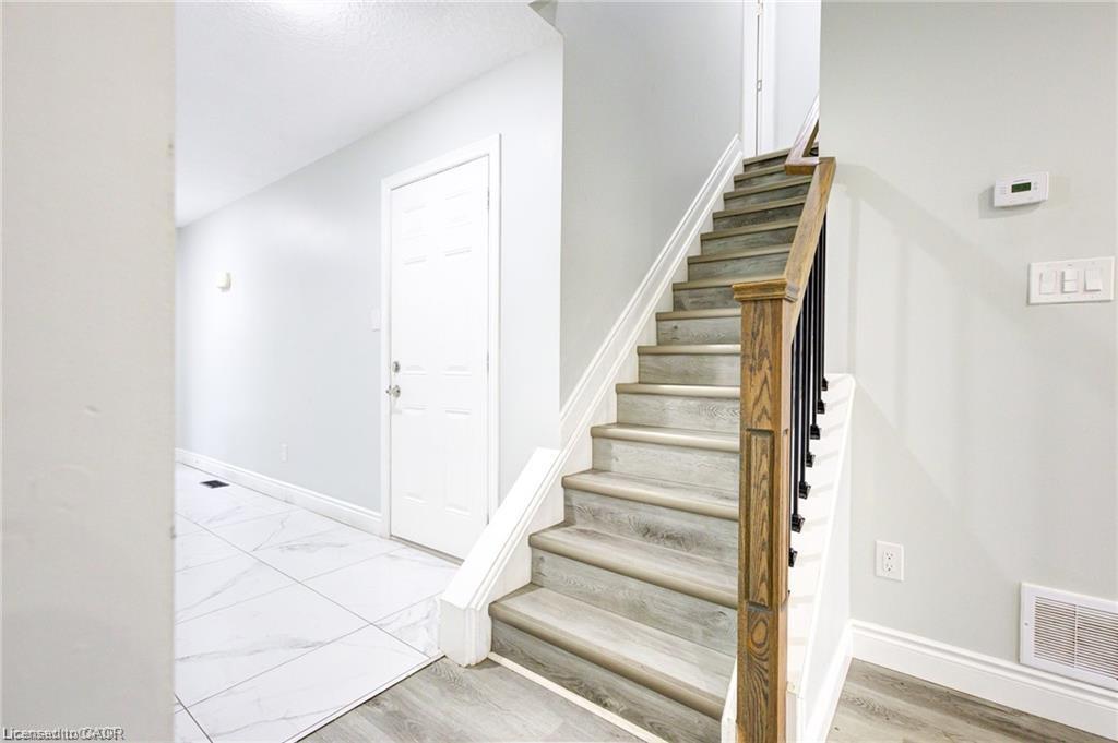110 Commonwealth Street Property Photo 13