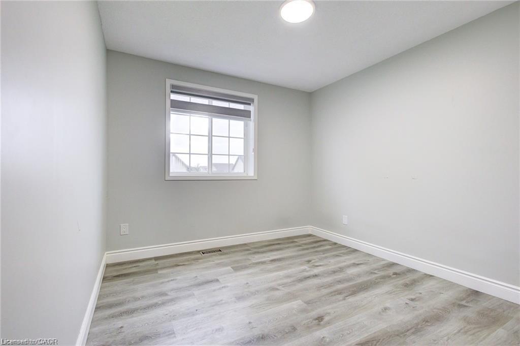 110 Commonwealth Street Property Photo 15
