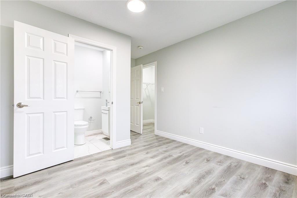 110 Commonwealth Street Property Photo 18