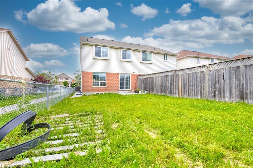 110 Commonwealth Street Property Photo 27