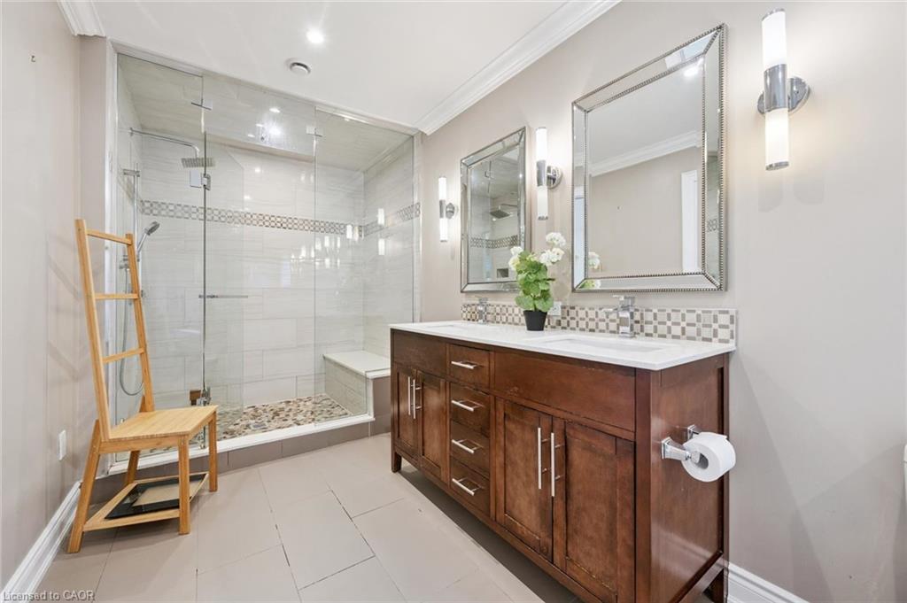 3092 Shannon Crescent Property Photo 21