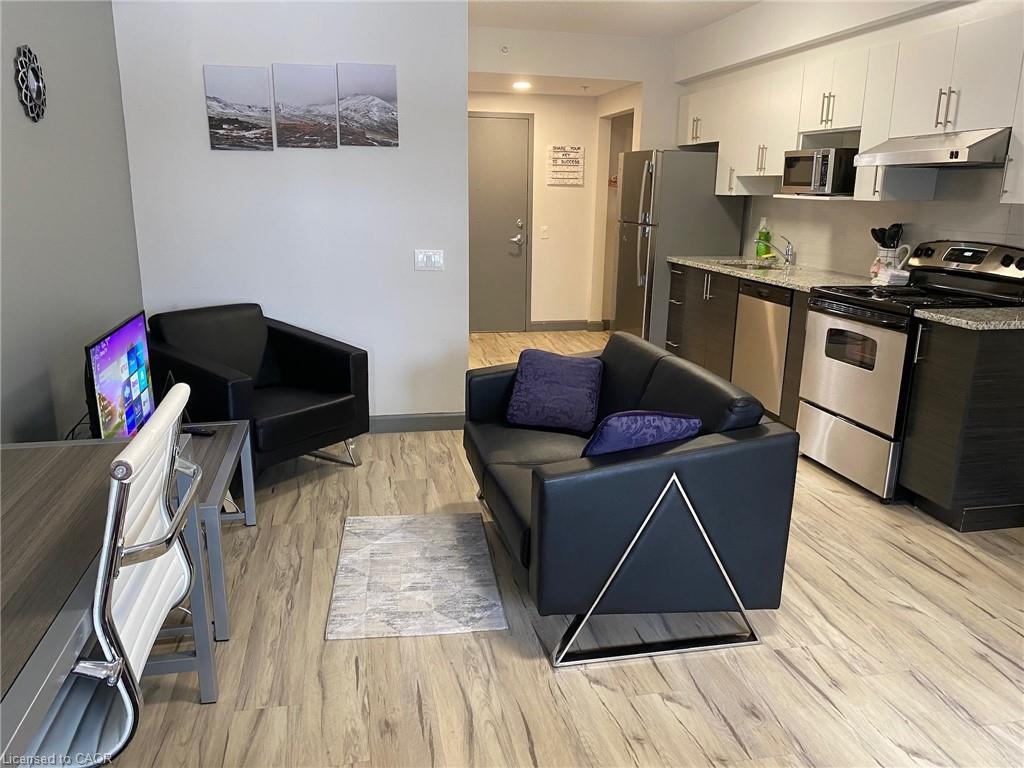 1710-258a Sunview Street Property Photo 6