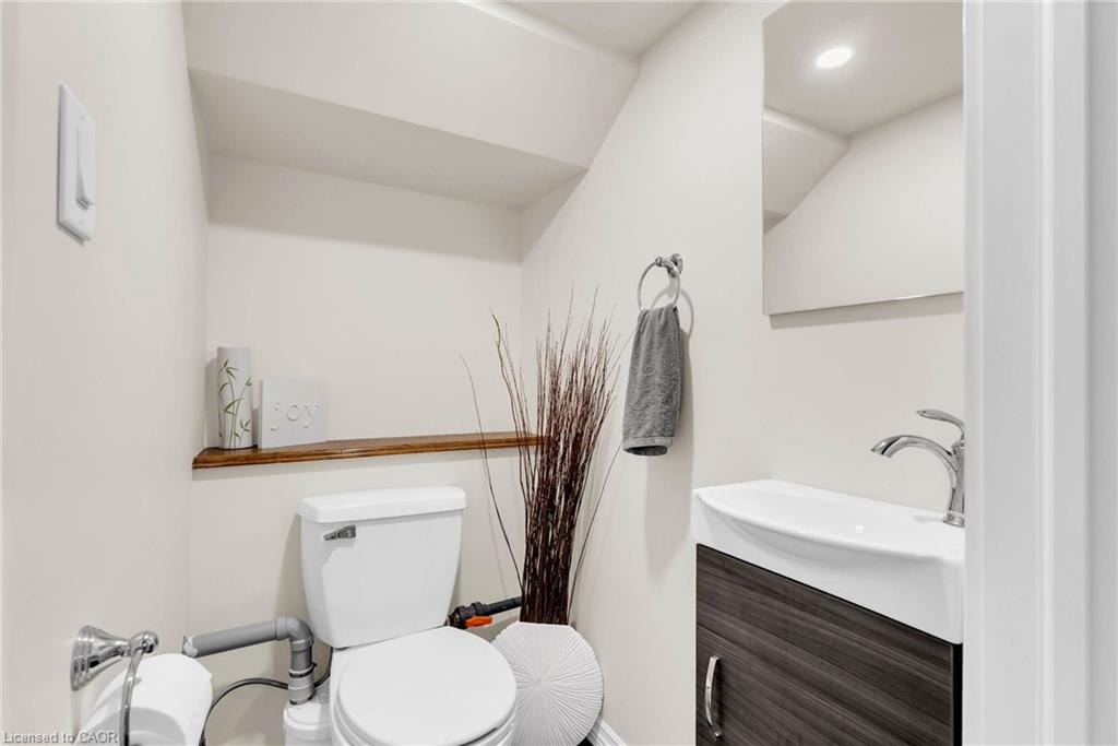 11 Churchill Crescent Property Photo 31