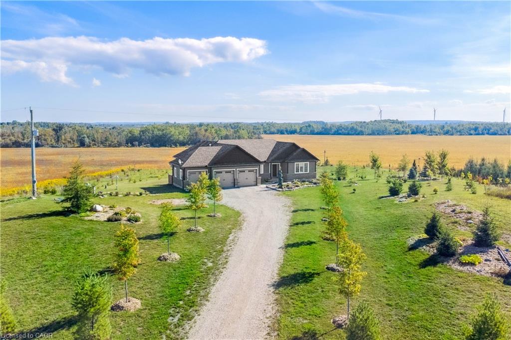 434555 4th Line Property Photo 1