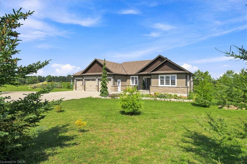 434555 4th Line Property Photo 4