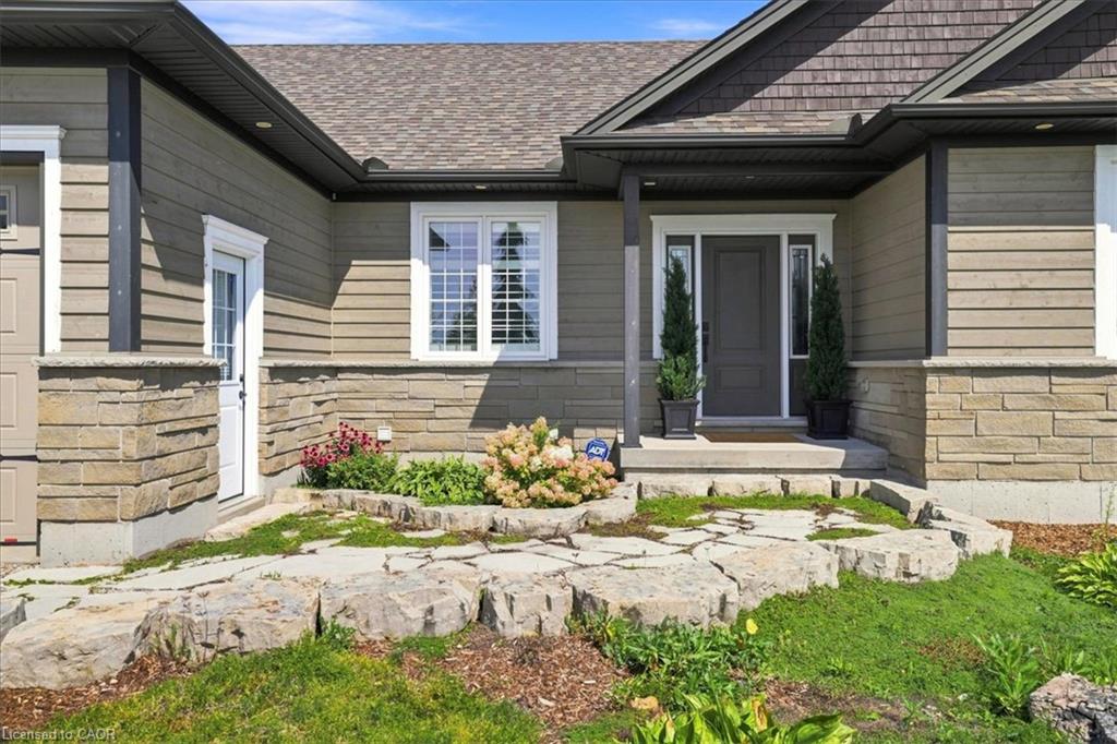 434555 4th Line Property Photo 6