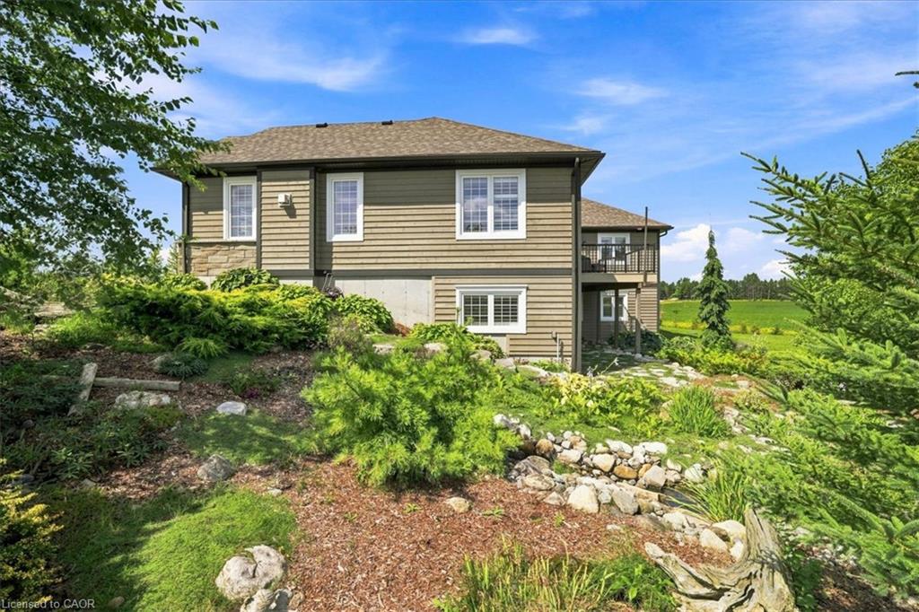 434555 4th Line Property Photo 7