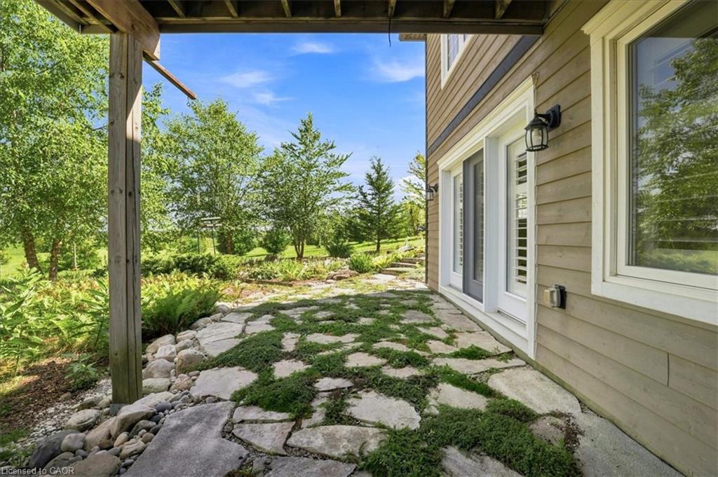 434555 4th Line Property Photo 13