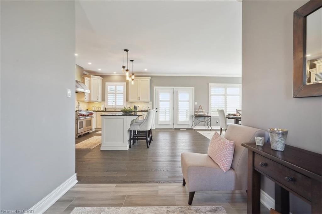 434555 4th Line Property Photo 17