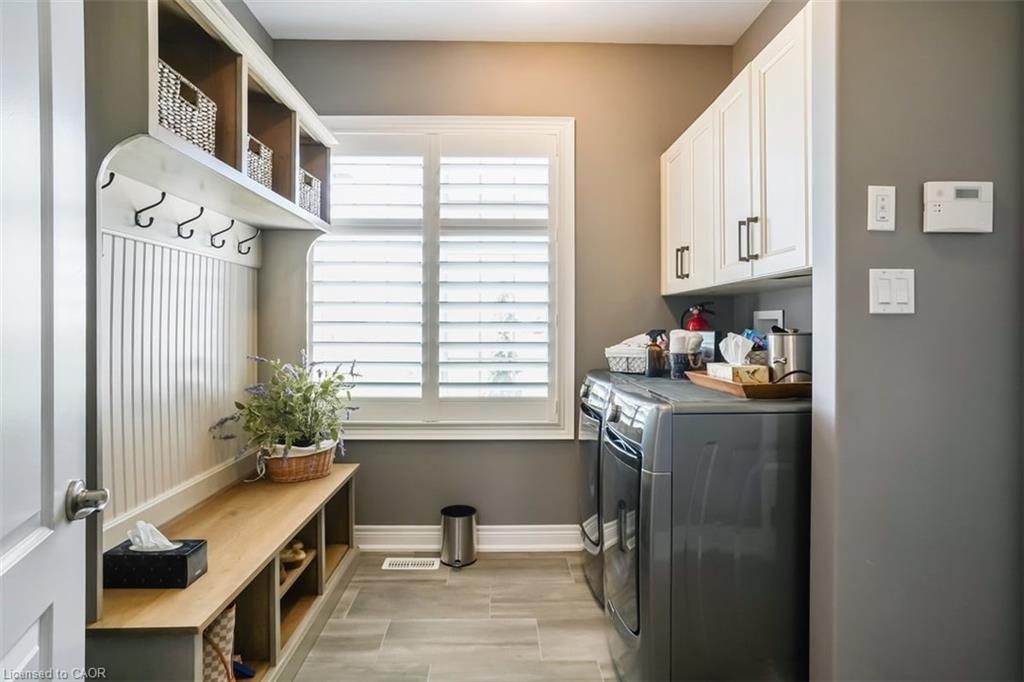 434555 4th Line Property Photo 26
