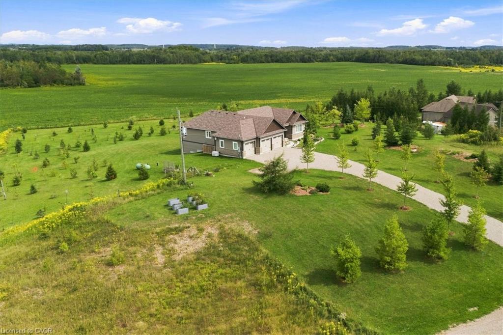 434555 4th Line Property Photo 49