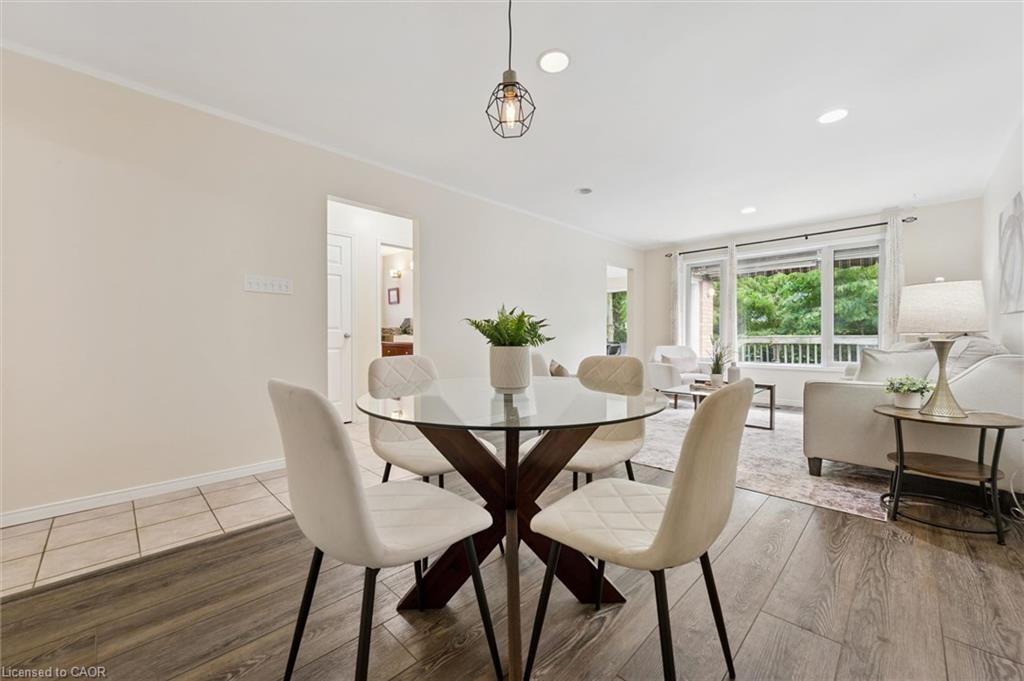 73 Waxwing Crescent Property Photo 6