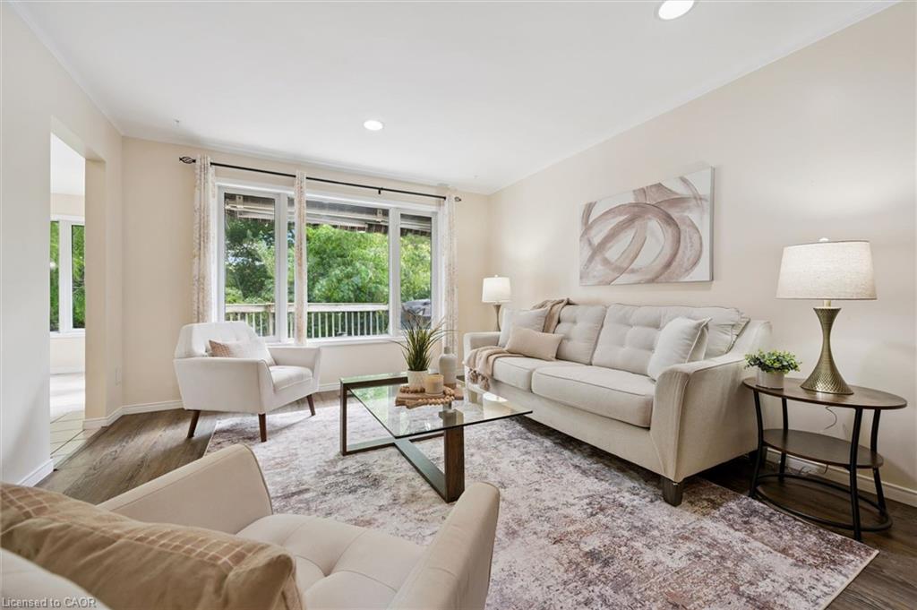 73 Waxwing Crescent Property Photo 8