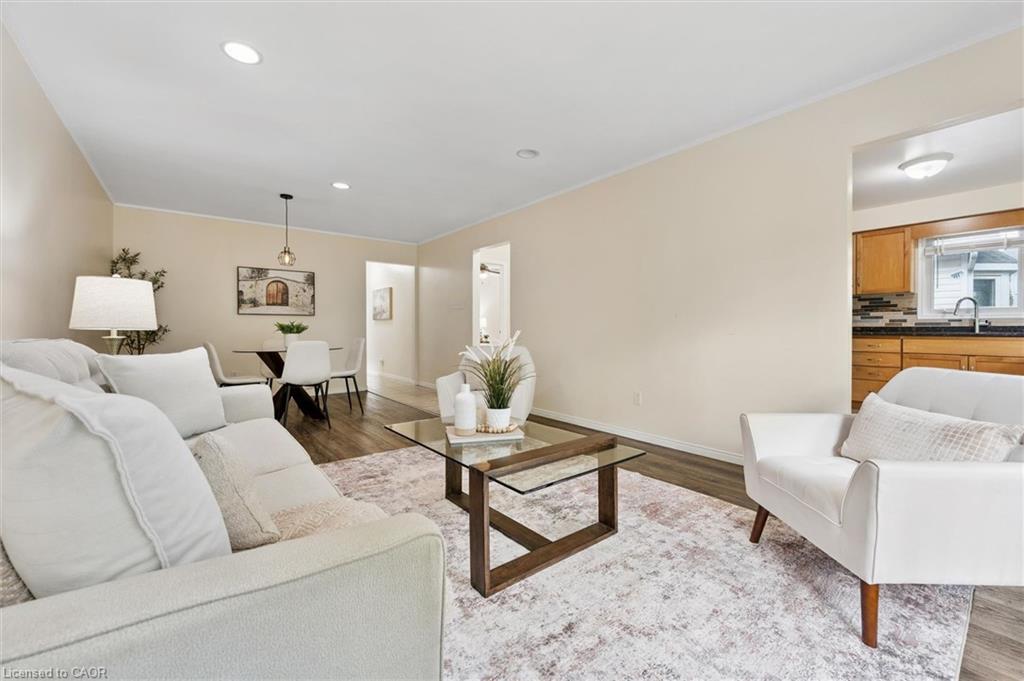 73 Waxwing Crescent Property Photo 10