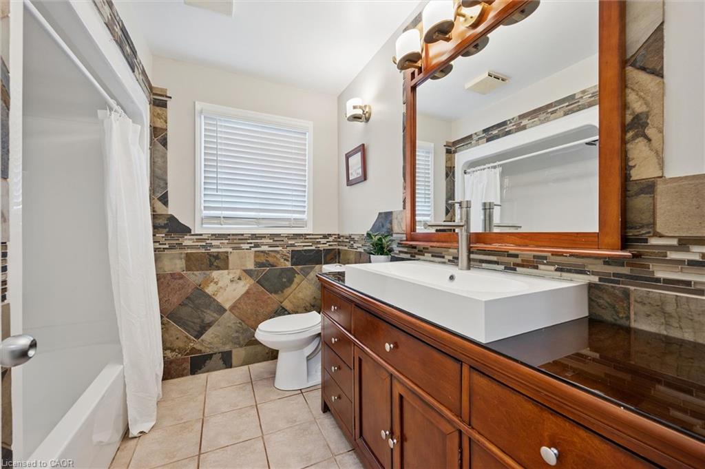 73 Waxwing Crescent Property Photo 22