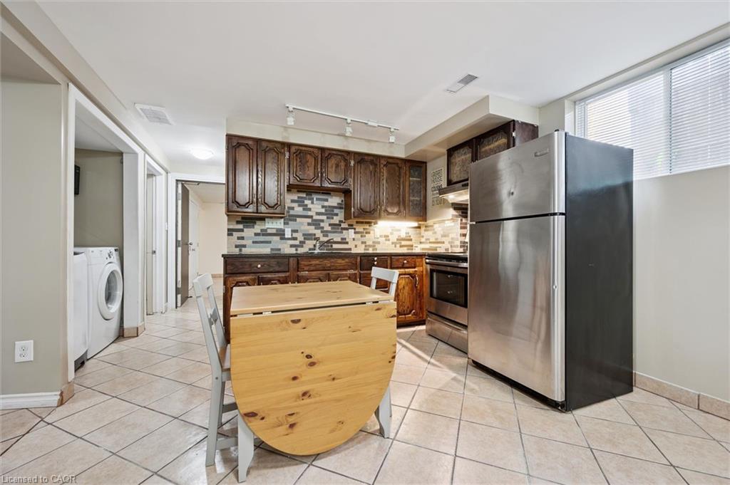 73 Waxwing Crescent Property Photo 34