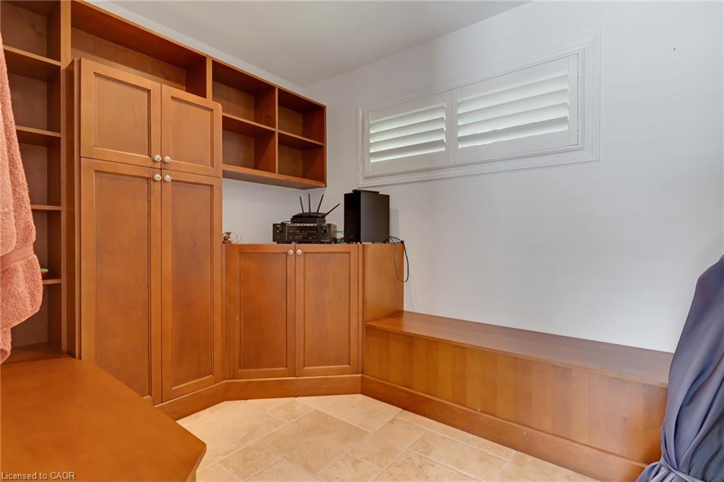 101 Deerpath Road Property Photo 14
