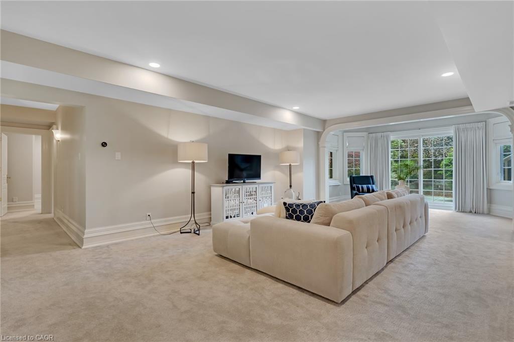 101 Deerpath Road Property Photo 43