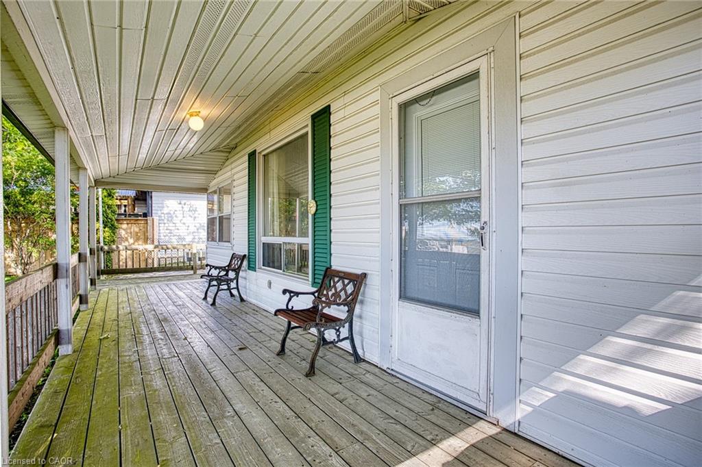 15 Horseshoe Bay Road Property Photo 6