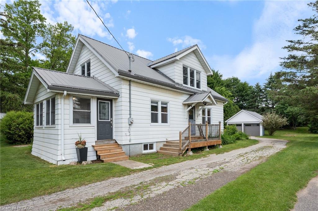 471 Church Street E Property Photo 1