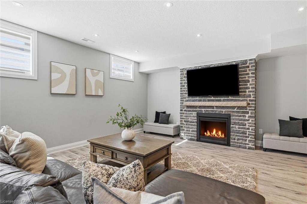 18 Kramer Court Property Photo 36