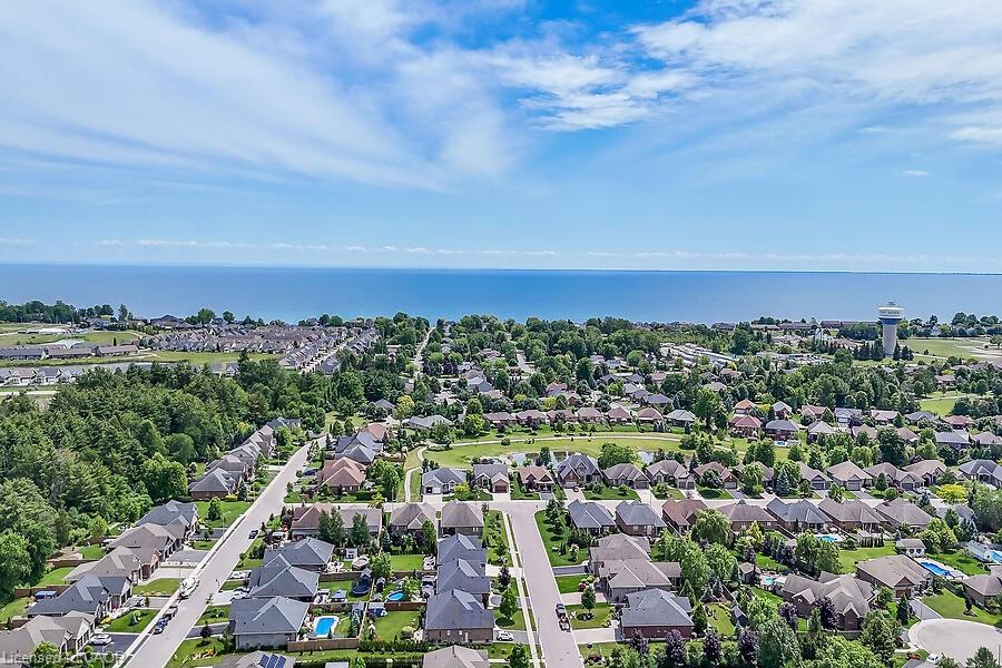 42 Bluenose Drive Property Photo 47