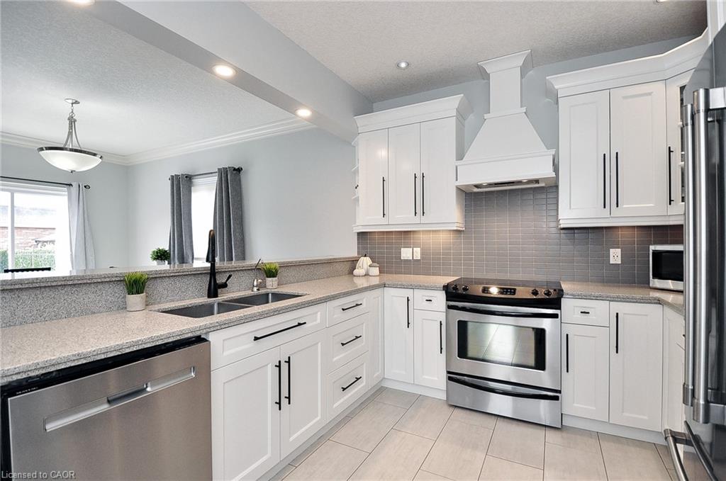 3 Lockwood Street Property Photo 9