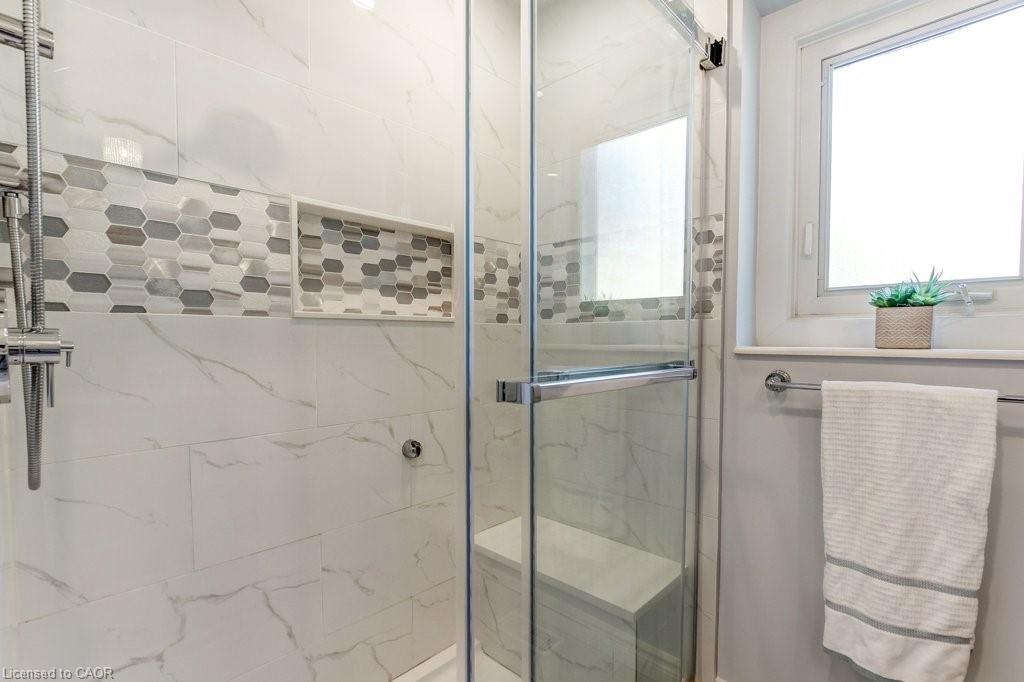 215 Briar Hill Crescent Property Photo 32