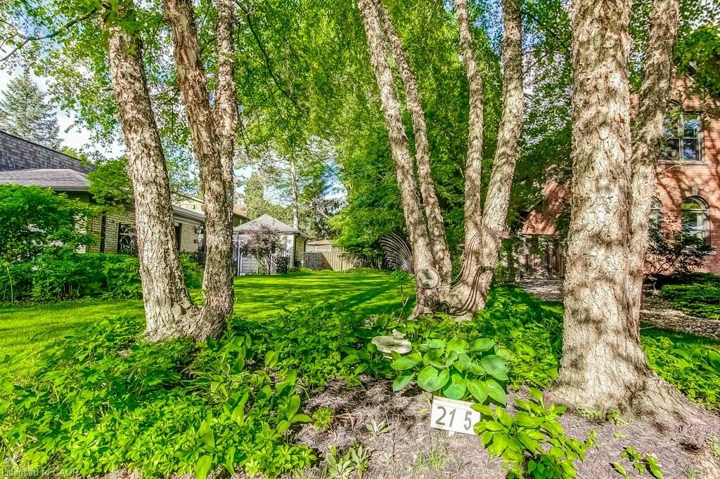 215 Briar Hill Crescent Property Photo 40