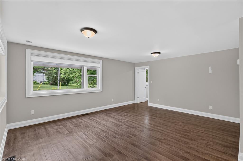 258 Lynden Road Property Photo 6