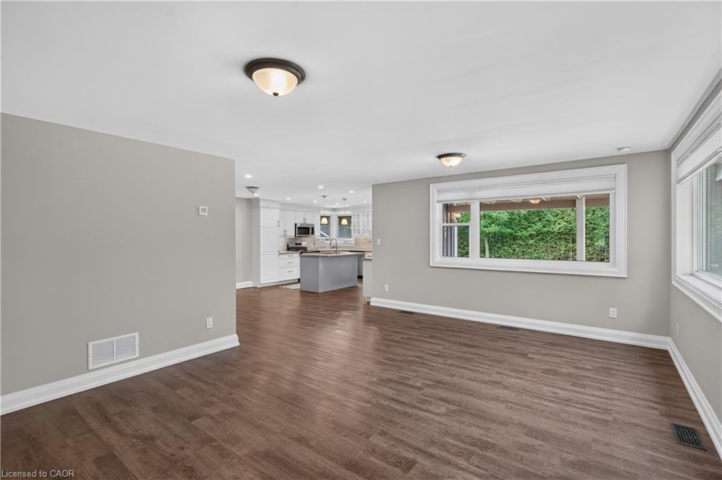 258 Lynden Road Property Photo 8