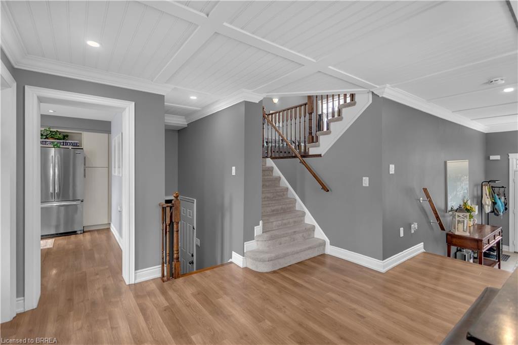 50 Bisset Avenue Property Photo 9