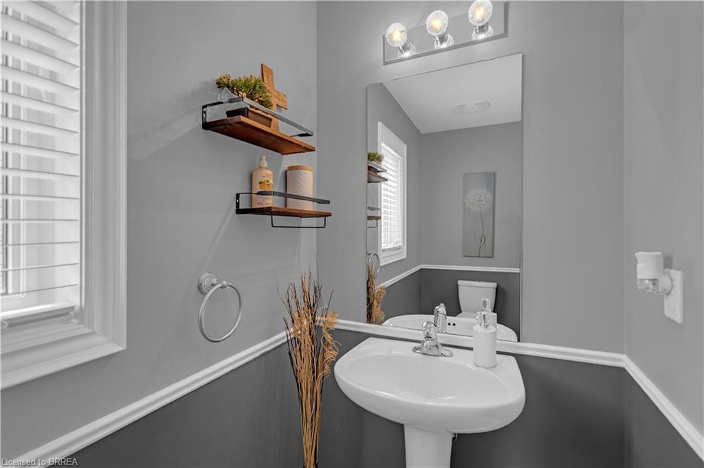 50 Bisset Avenue Property Photo 16