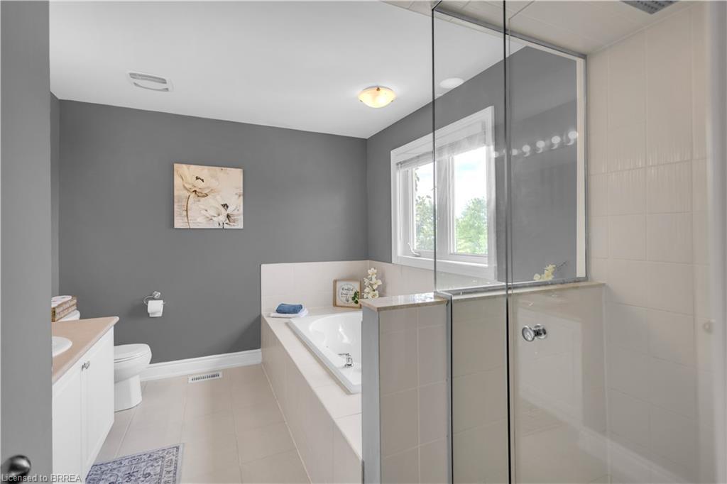 50 Bisset Avenue Property Photo 25