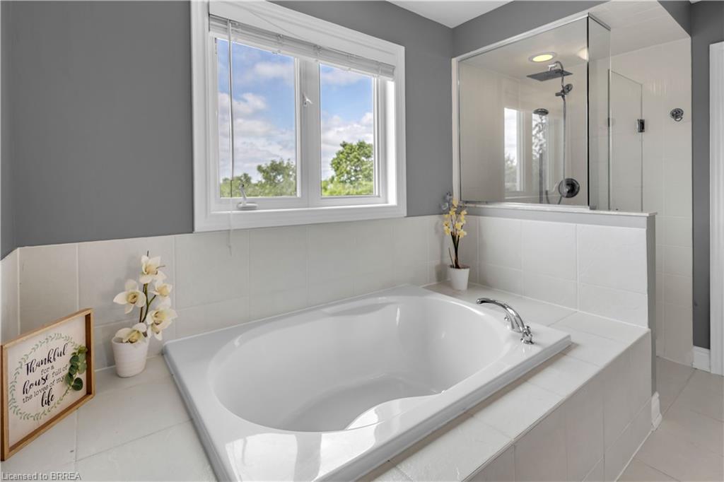 50 Bisset Avenue Property Photo 26