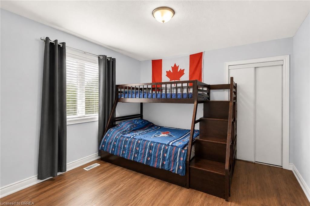 50 Bisset Avenue Property Photo 32