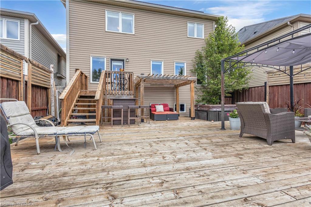 50 Bisset Avenue Property Photo 40