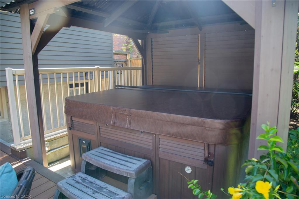 33 Mergl Drive Property Photo 44