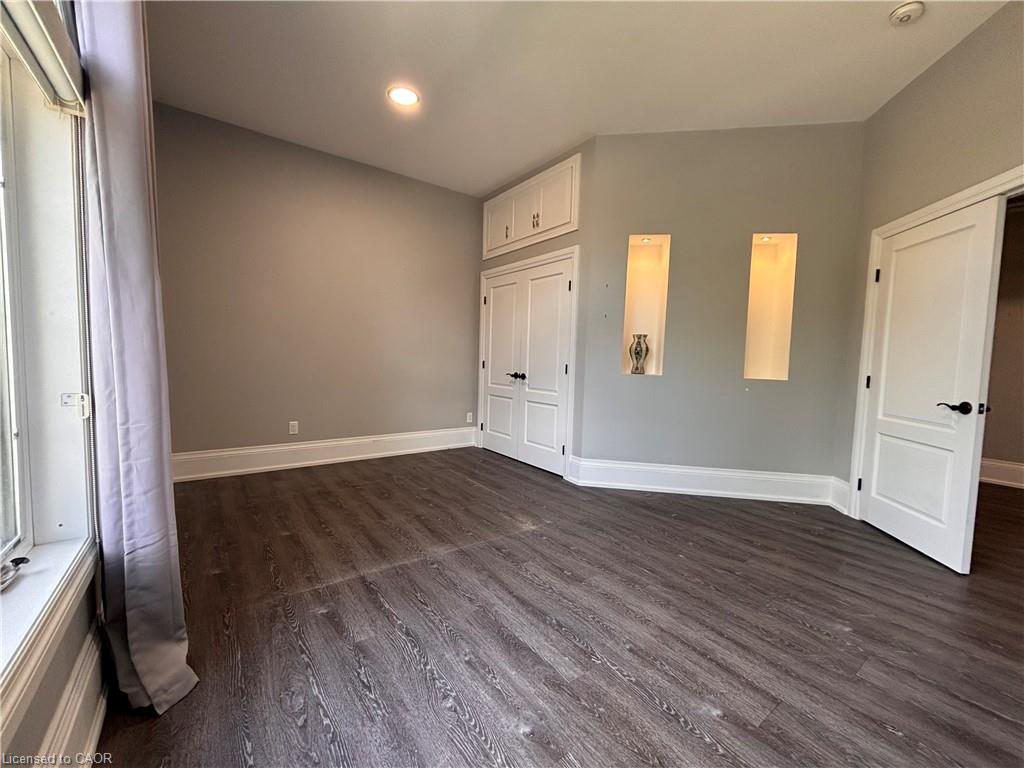 71 Wilson Street E Property Photo 10