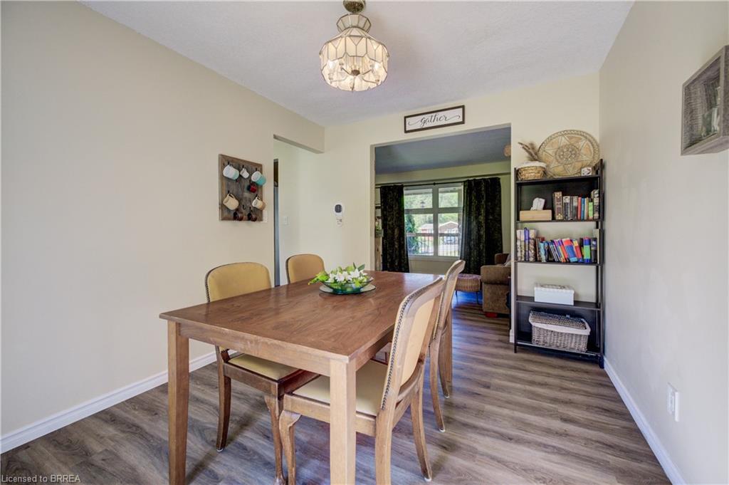 87 Locks Road Property Photo 15