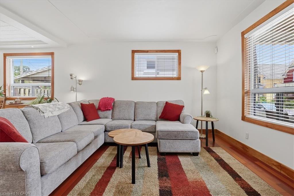 140 Peter Street Property Photo 5