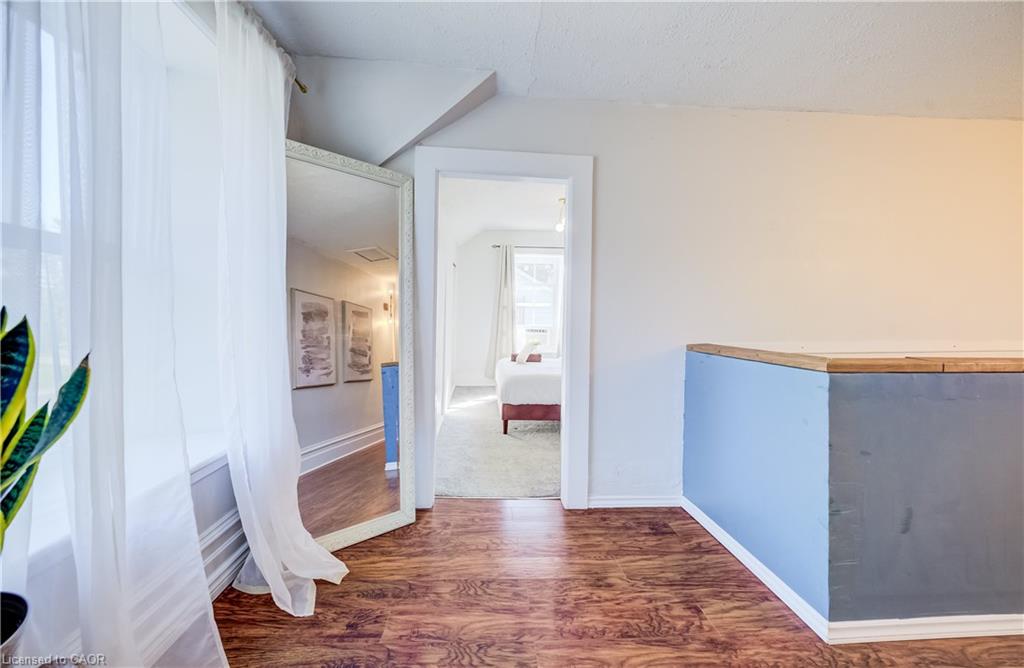 47 Washington Street E Property Photo 27