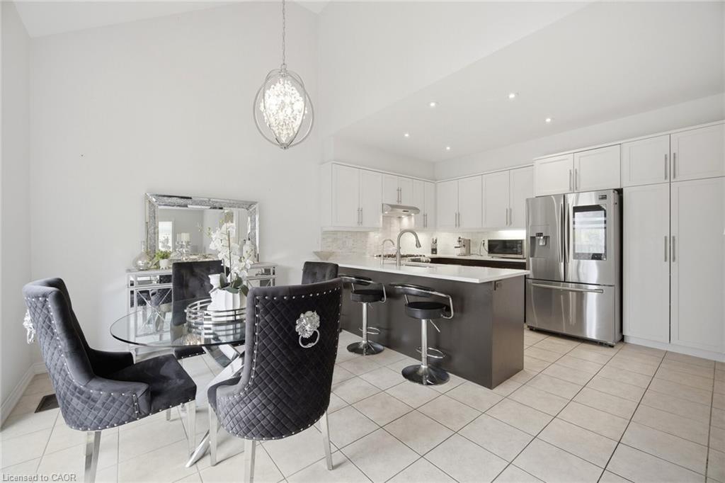 58 Doon Creek Street Property Photo 18