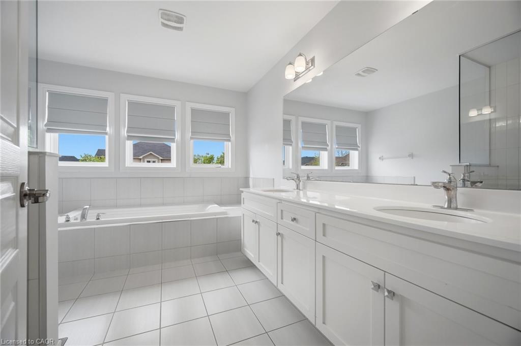 58 Doon Creek Street Property Photo 27