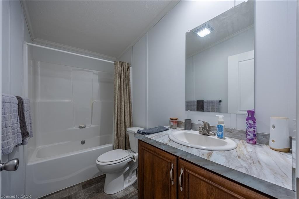 11 Hickory Hollow Property Photo 13