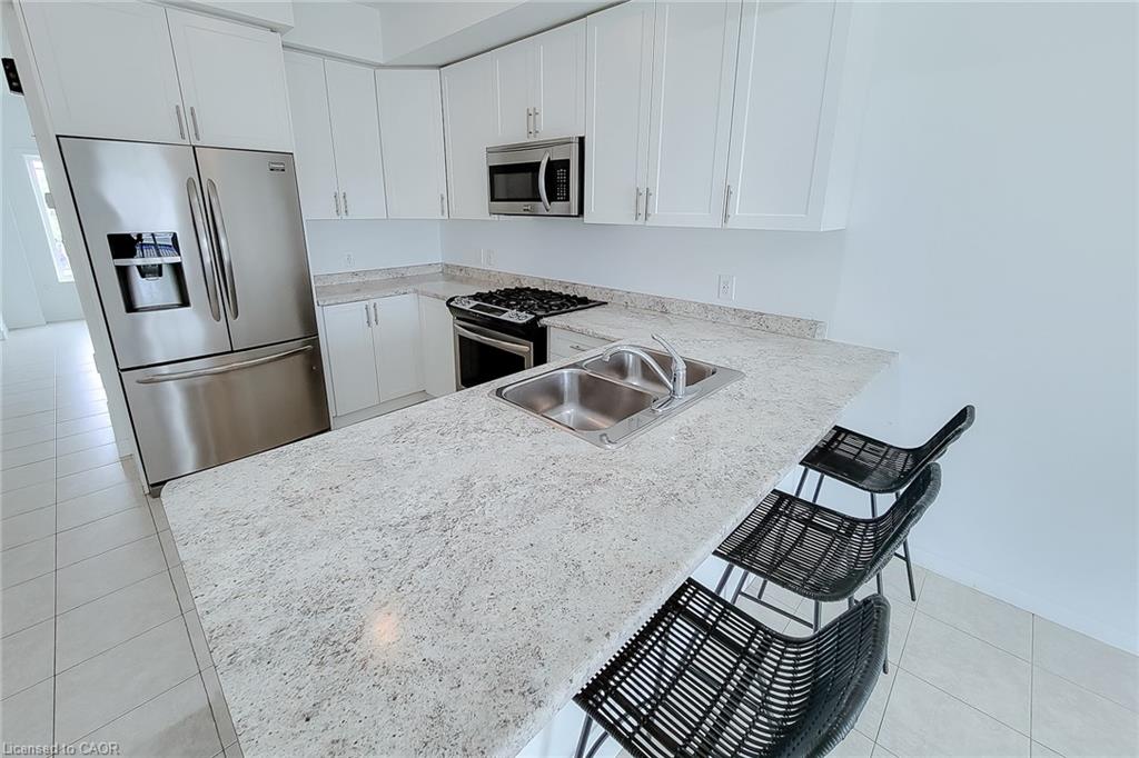 38 Bloom Crescent Property Photo 14