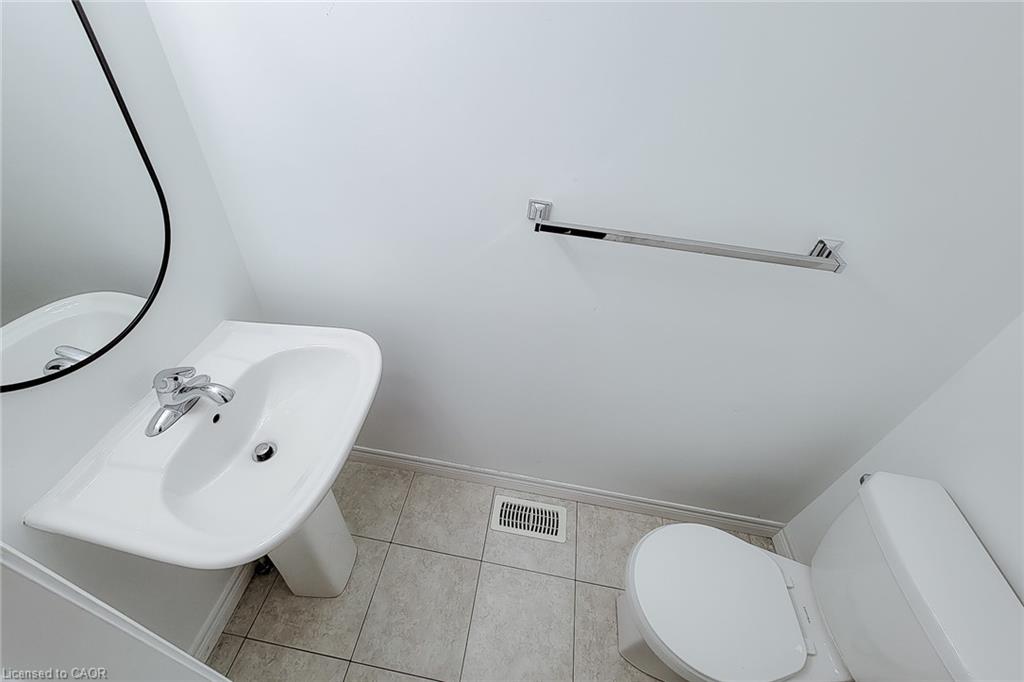 38 Bloom Crescent Property Photo 22