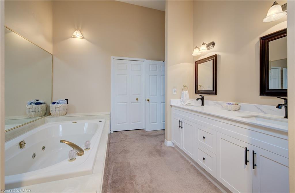 17-647 Lansdowne Avenue Property Photo 25