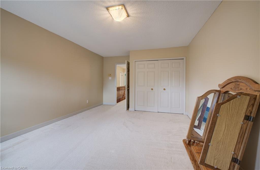 17-647 Lansdowne Avenue Property Photo 34