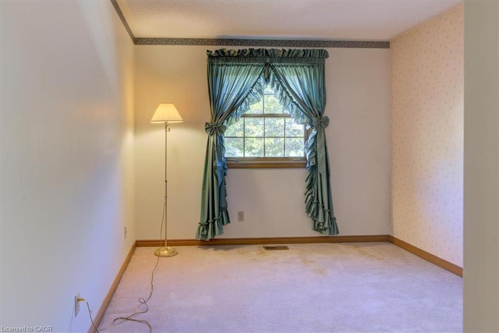 2-42 Donly Drive S Property Photo 20